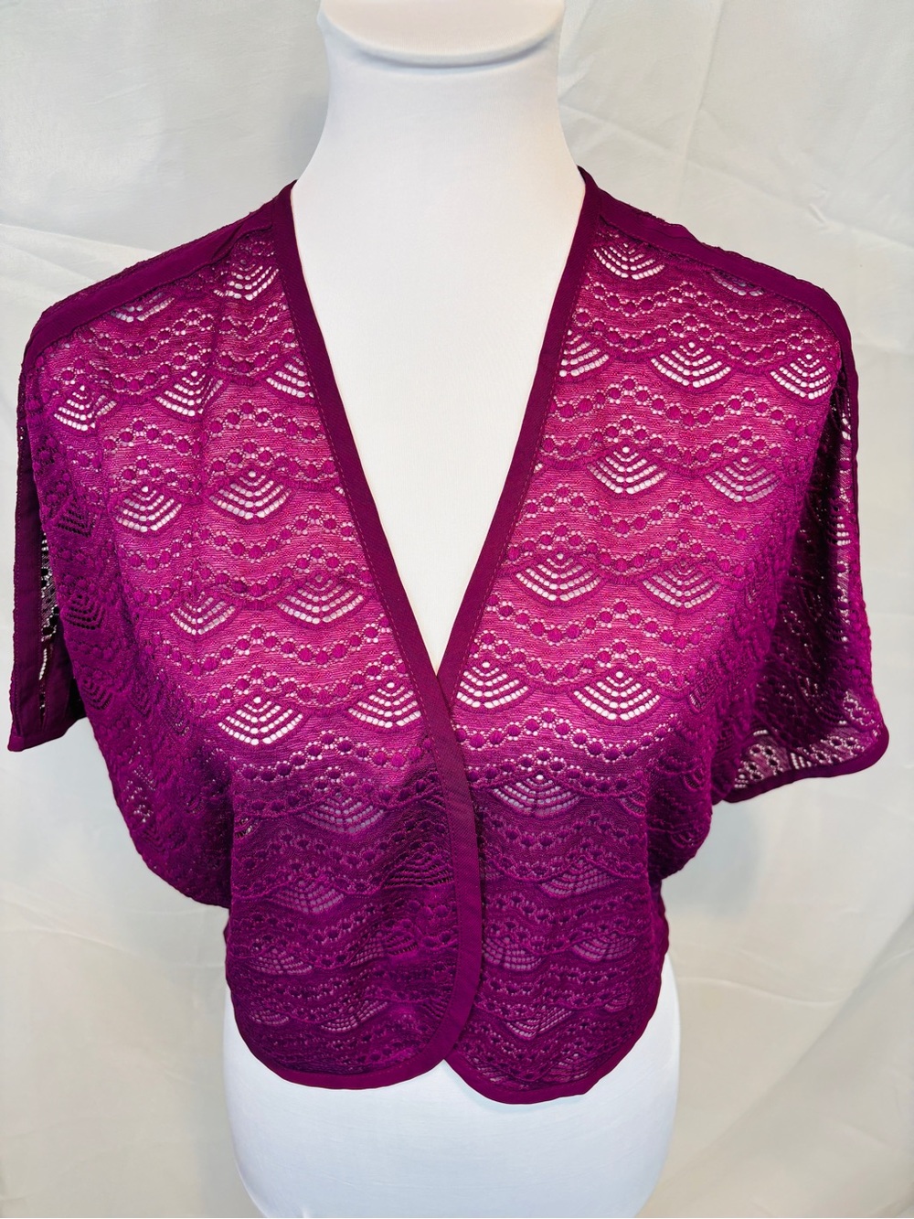 Colleen Lopez Purple Lace Bolero Shrug Cardigan Medium HSN Open Front - Picture 2 of 7